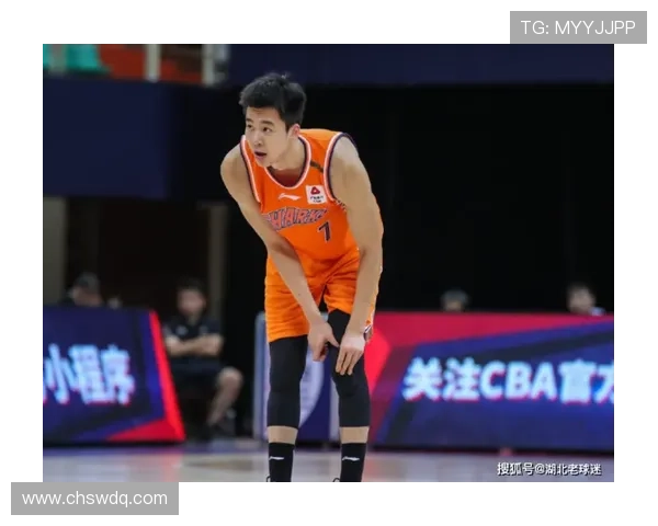 北京篮球队在世锦赛积分榜上以72分稳居第一名展现强劲实力